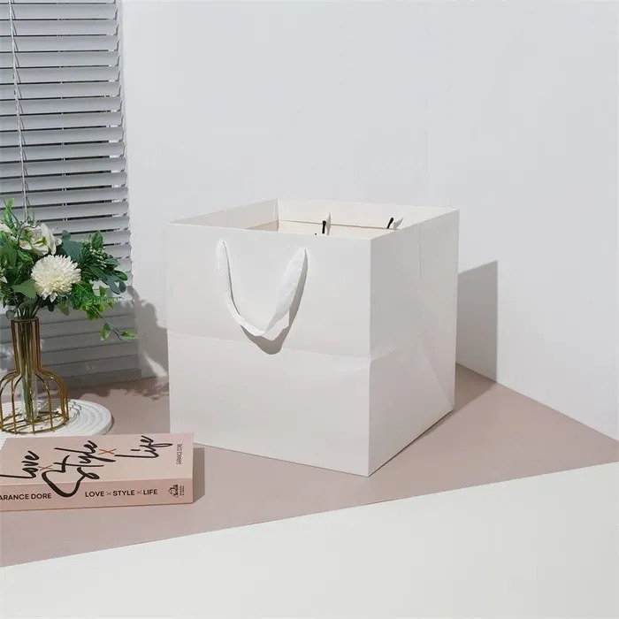 "Paper Gift Bag- White, 35x35cm"