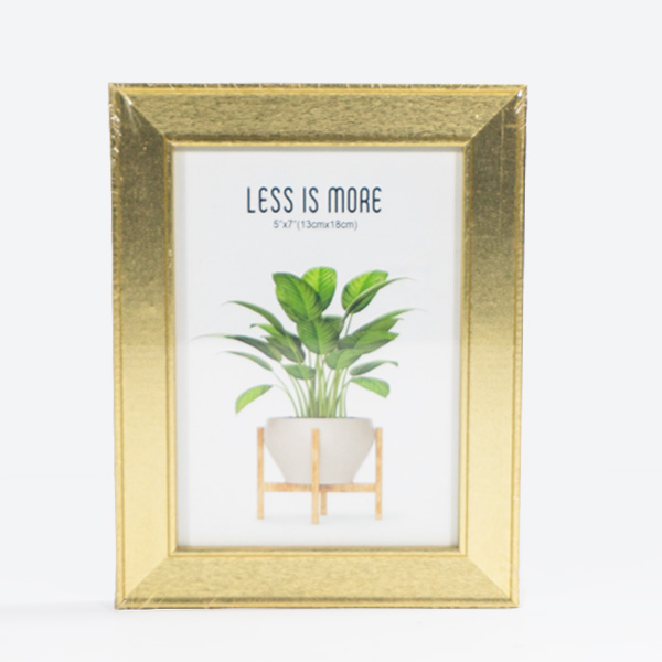 Decorative Picture Frame Set- 5x7 Inches